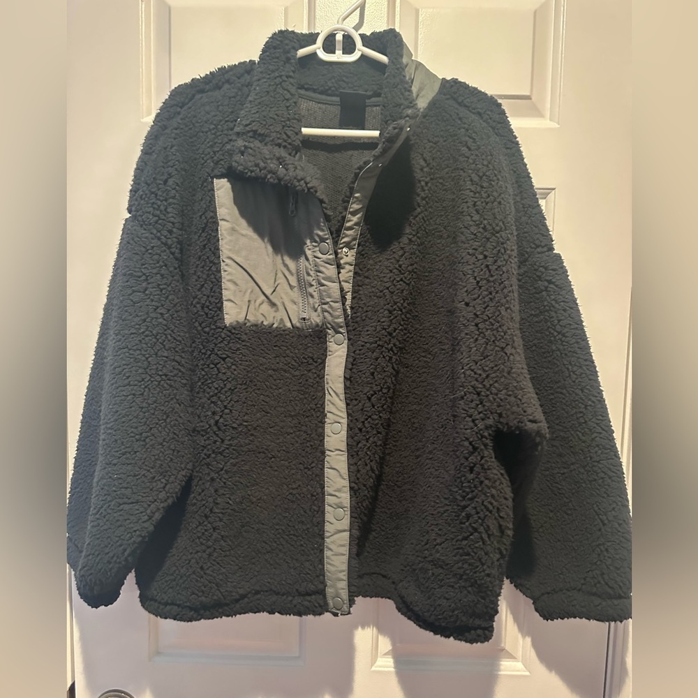 Pacsun Oversized Fleece Jacket